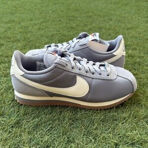 Nike Cortez